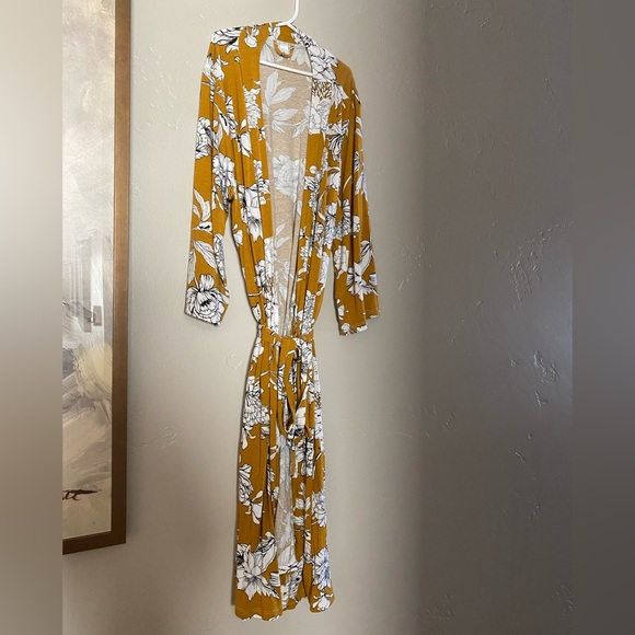 milkmaid goods Other - Milkmaid Goods| Small| Mustard floral robe| Worn once.